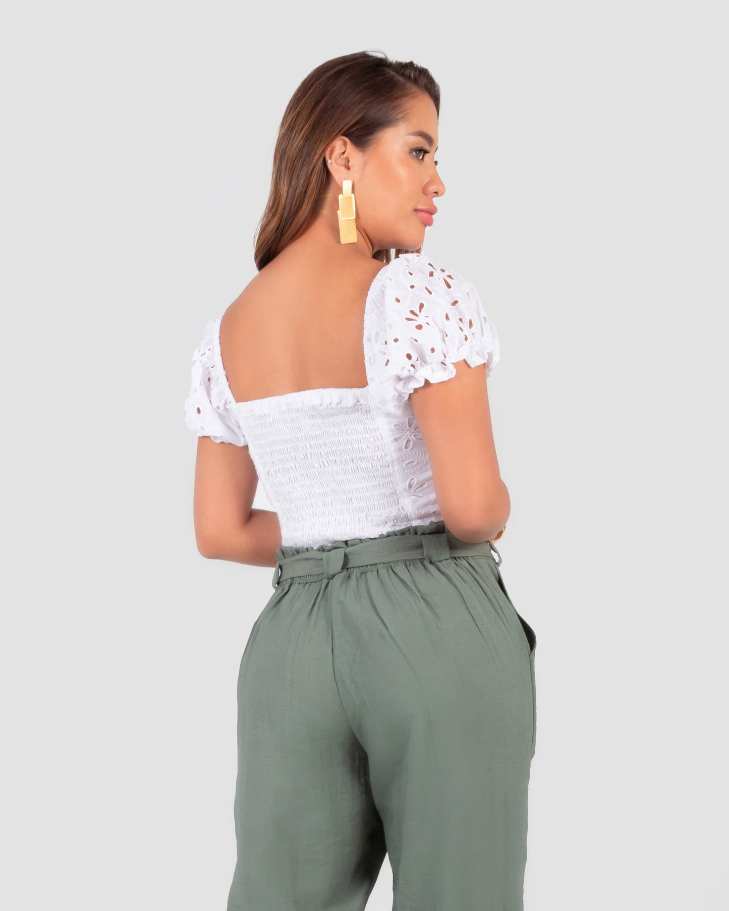 Blusa corta - Blusa con ojalillo - Blusa escote cuadrado - Outfit casual - Blusa con elástico - Blusa talla única