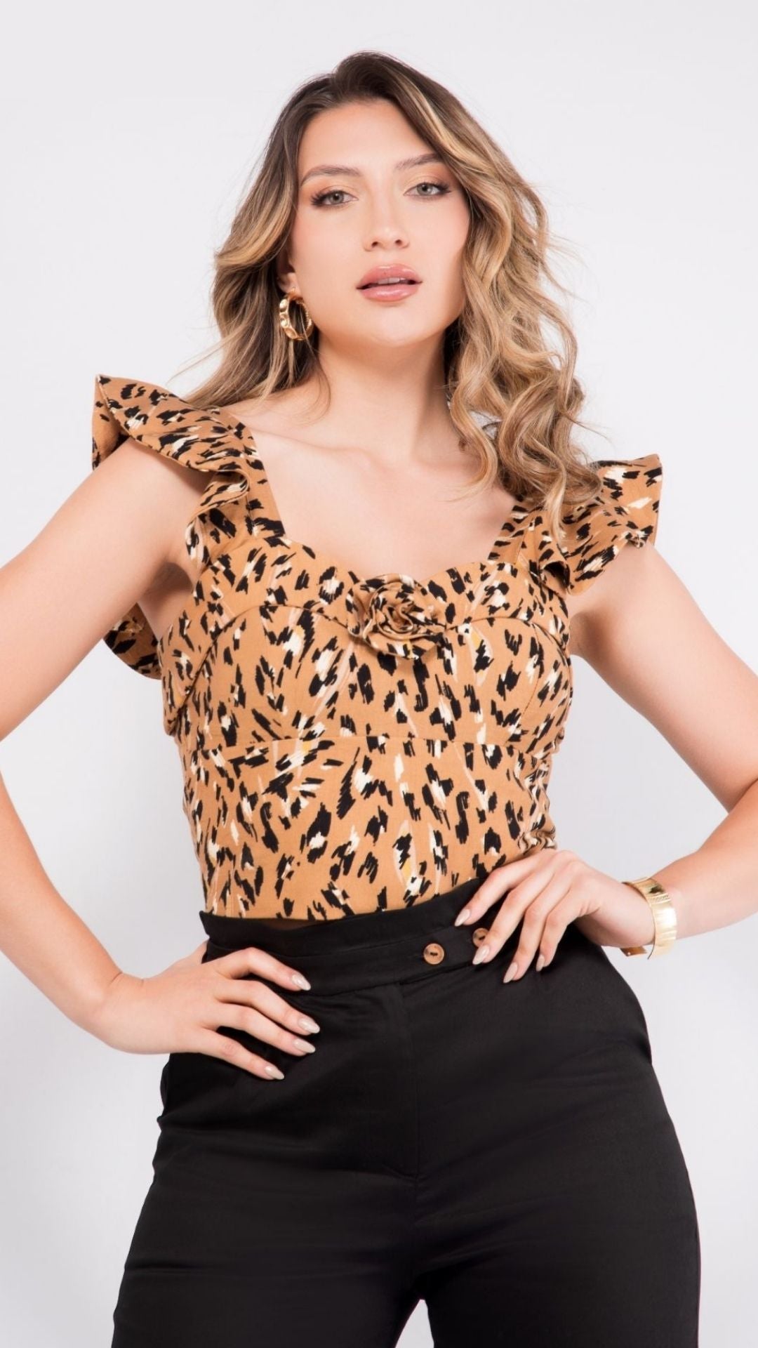 BLUSA CORTA SERRAT CREPE ESTAMPADO