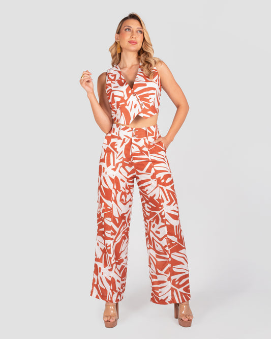 Conjunto pantalón -Ropa de verano - Ropa ligera - Cuello en V - Detalles asimetricos