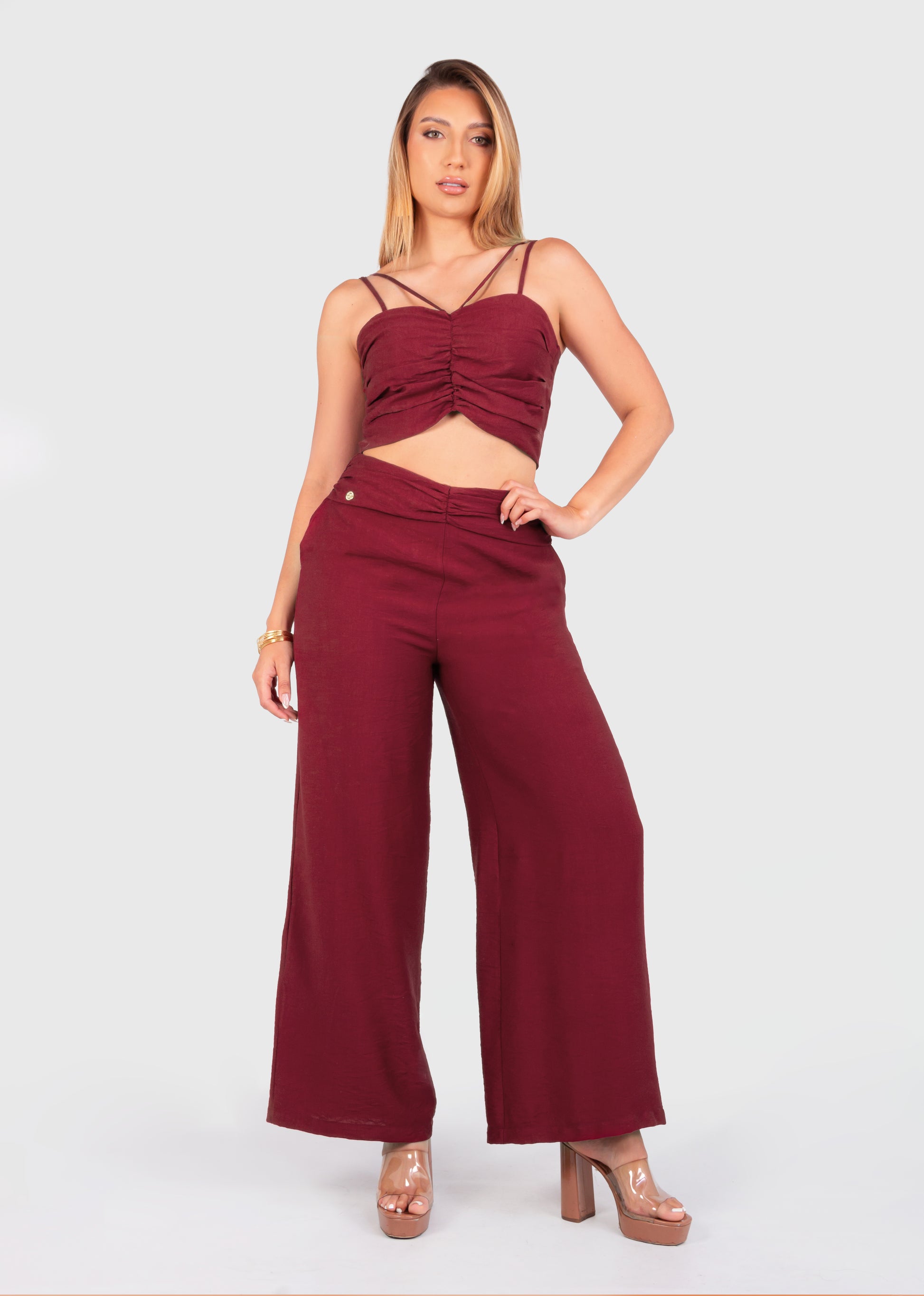 Conjunto de verano - Outfit a la moda -conjuntos pantalón unicolor - Ropa para la paya - Outfits casuales